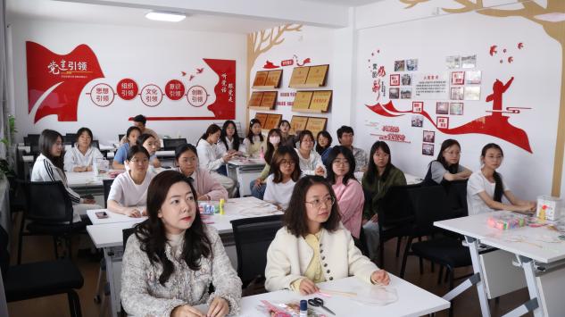扇舞古韻，文化沁心——潤澤書院舉辦DIY團扇文化藝術體驗活動